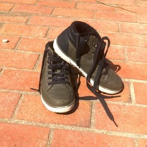 Military green,comfy,